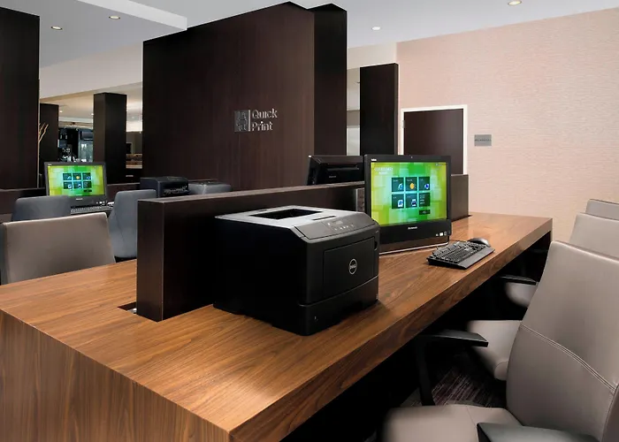Courtyard By Marriott Tyler